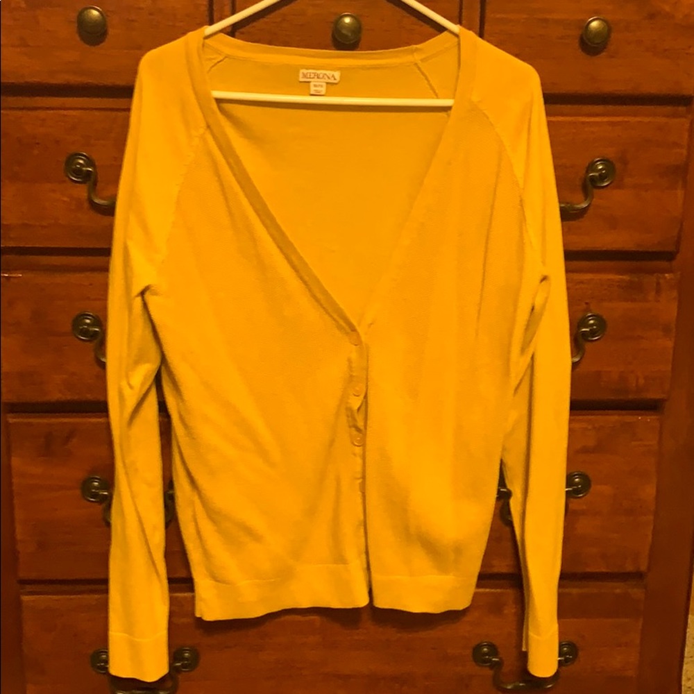 Mustard yellow cardigan size XXL